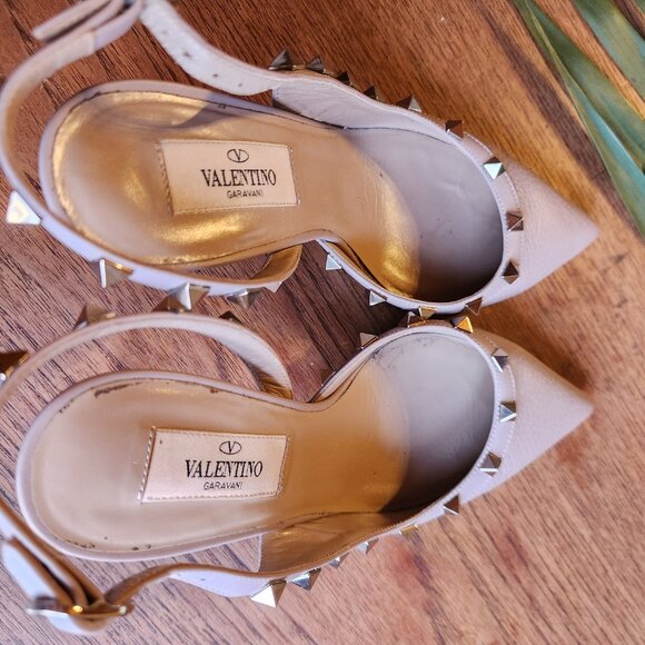 Valentino Blush Pink Leather Rockstud Embellished D'orsay Slingback Pumps - Picture 6 of 16